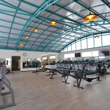 Complex Azka Otel