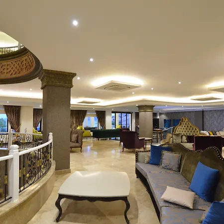 ازكا منتجع 5*