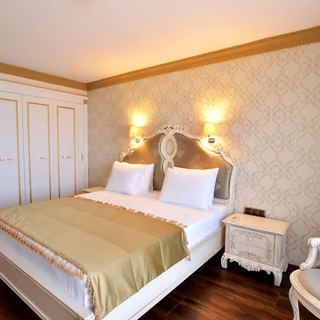 ازكا منتجع 5*