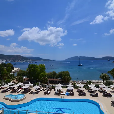Azka Otel