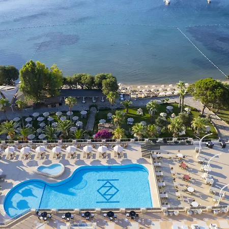 Azka Otel Complex 5*